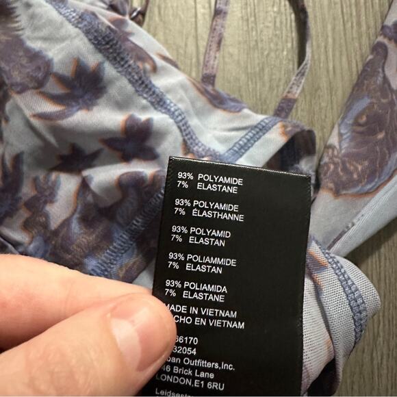 Urban Outfitters UO Ziggy Purple Paisley Print Cold Shoulder Corset‎ Top Size L - Picture 9 of 11